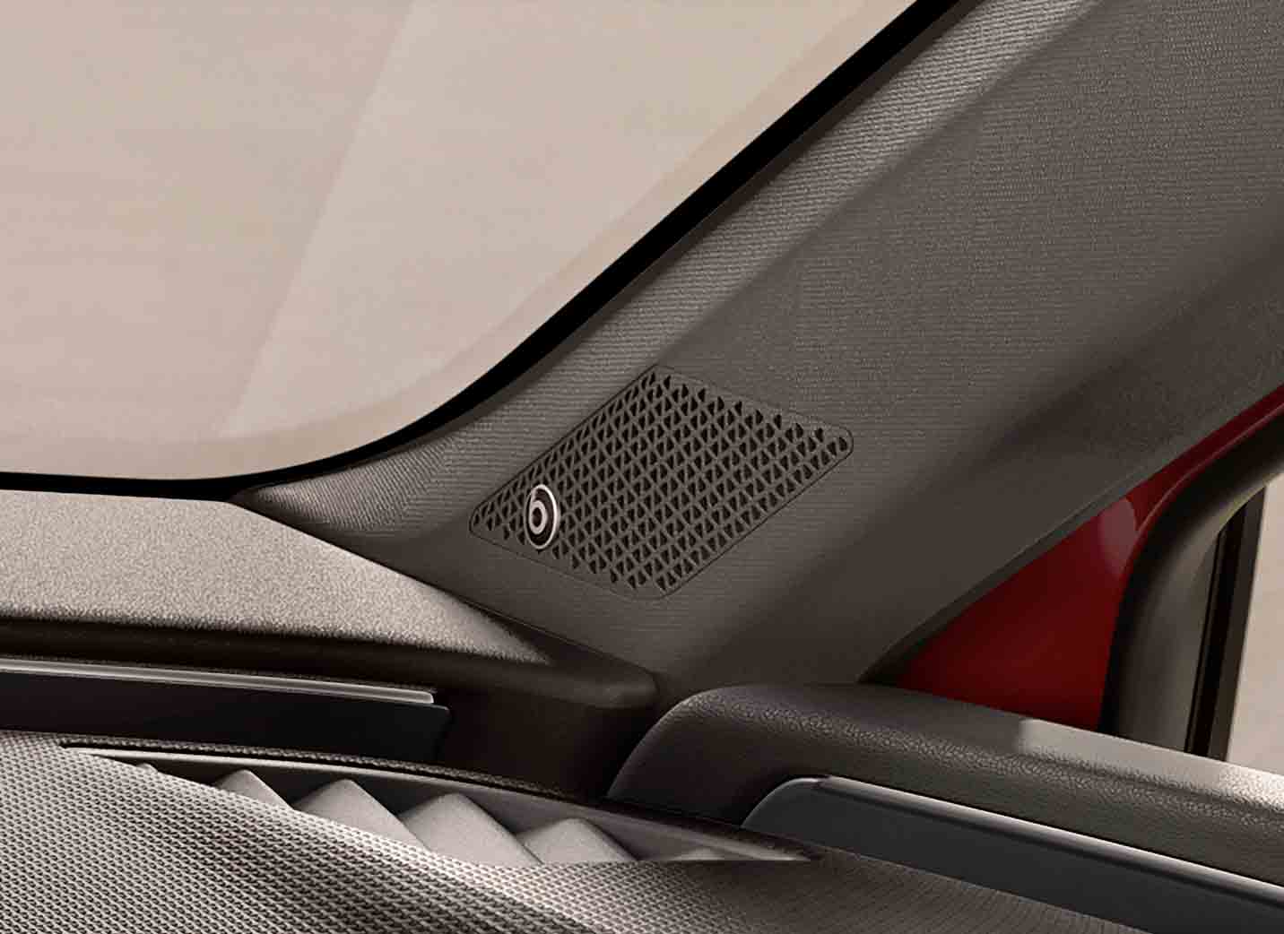 New SEAT Leon Sportstourer speakers