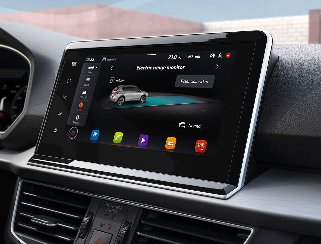 SEAT Tarraco online infotainment screen with navy system