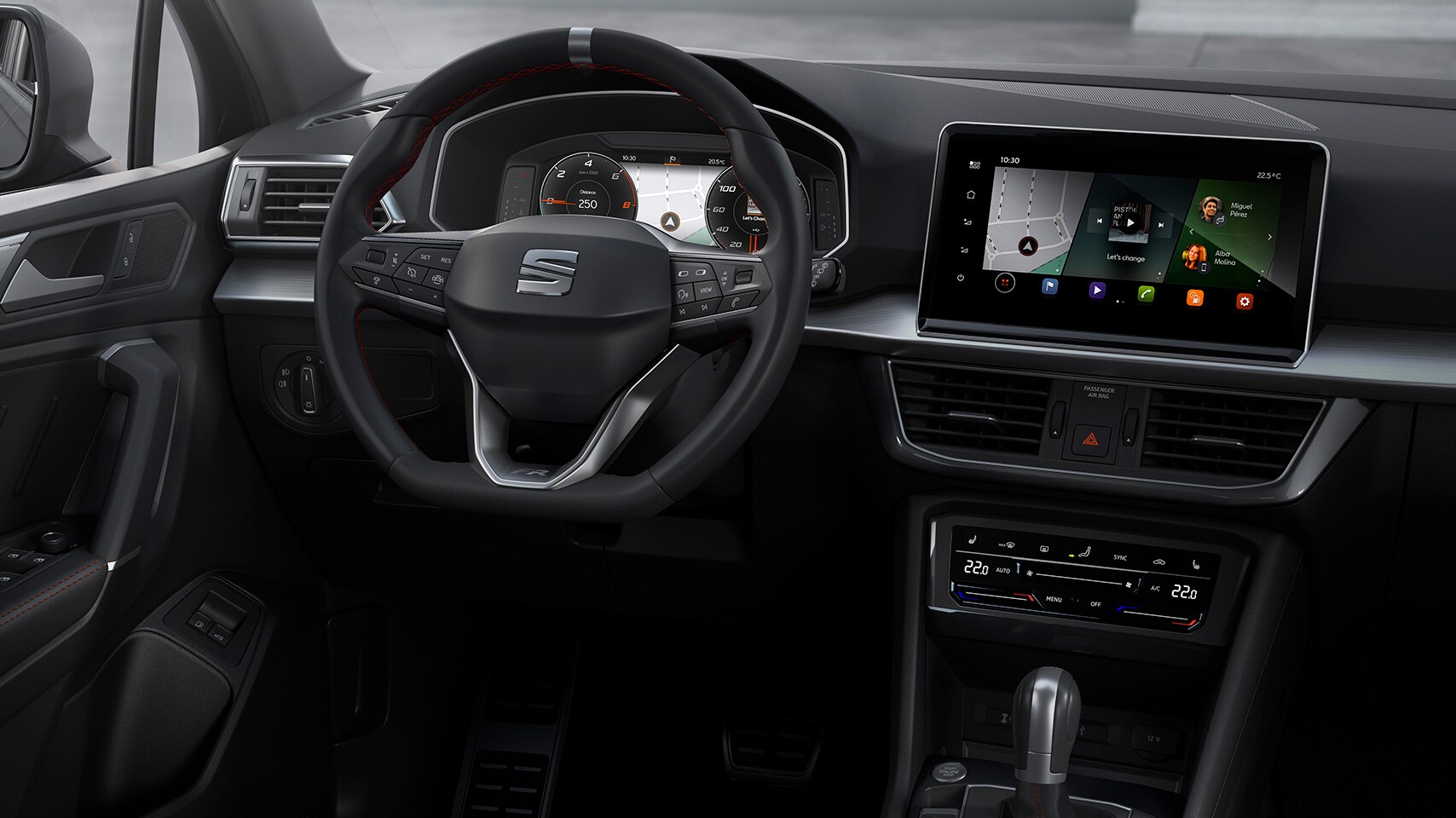 Seat plug discount in hybrid suv